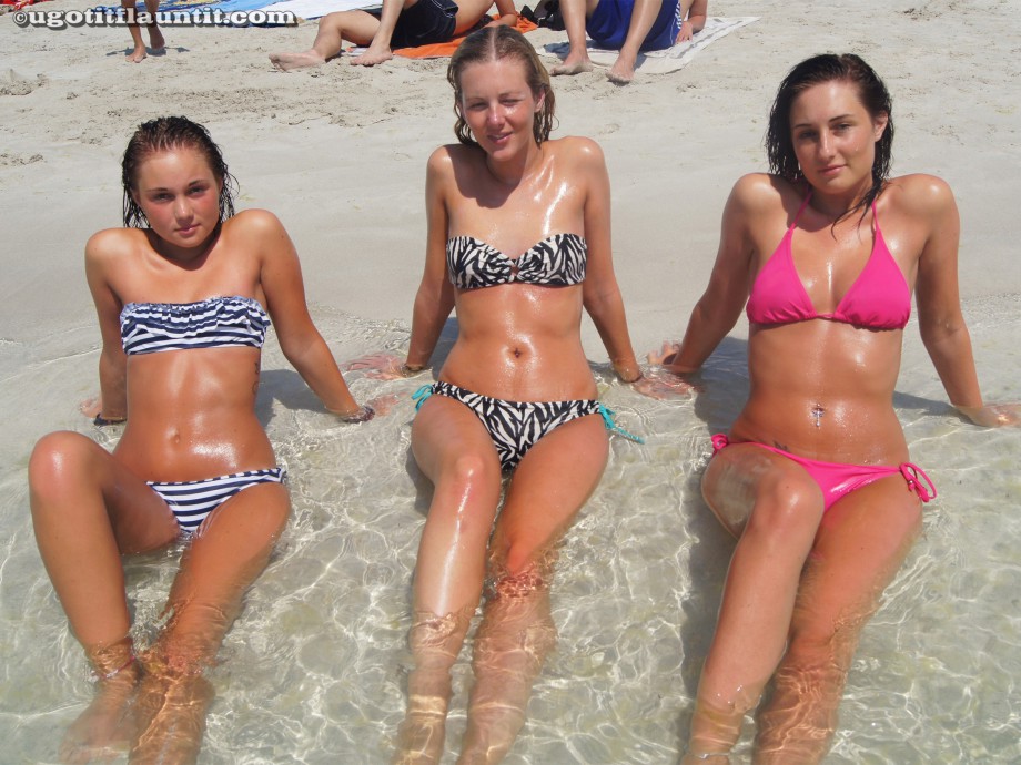 Beach - sophie and friends
