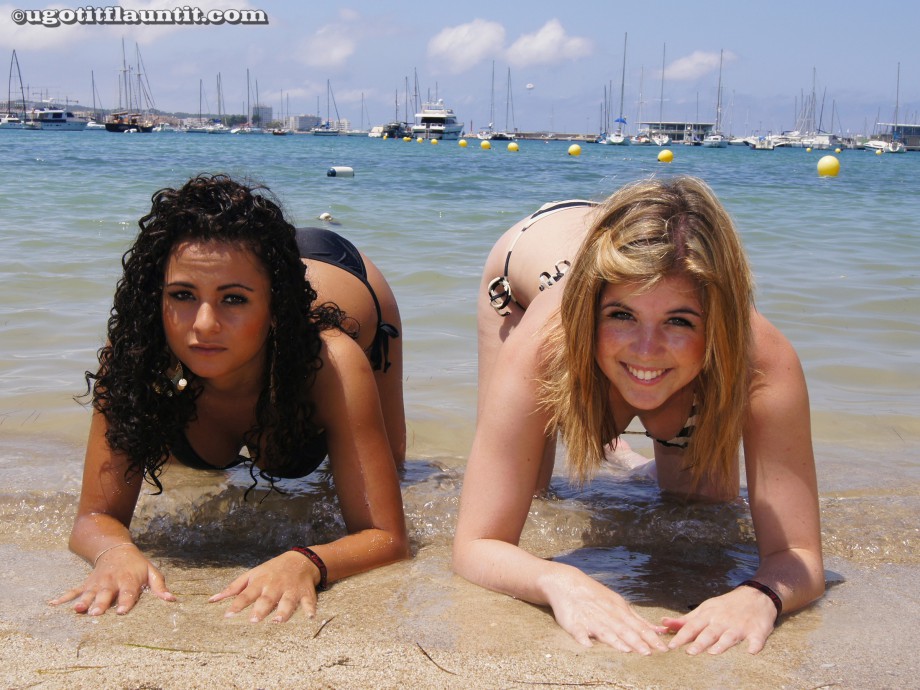 Beach - nic and emma 1