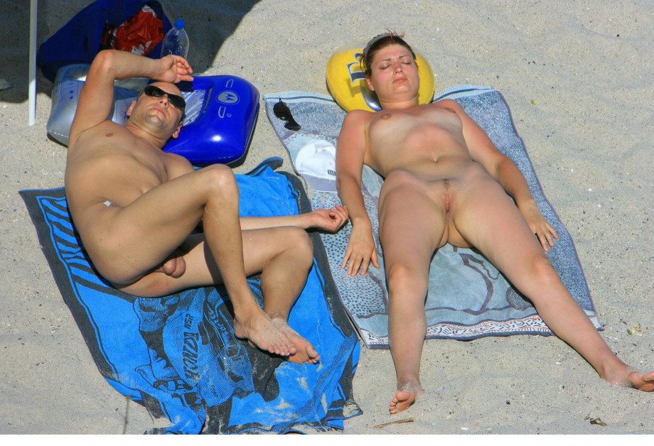 Nude couples on the beach - 1