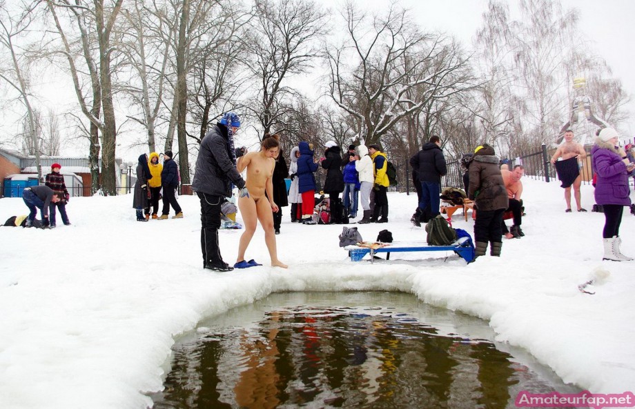 Horny students group makes hot pictures in winter