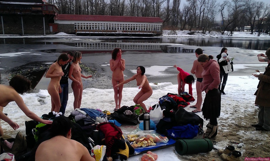 Horny students group makes hot pictures in winter