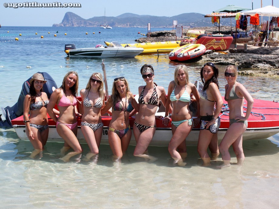 Beach - blackpool girls