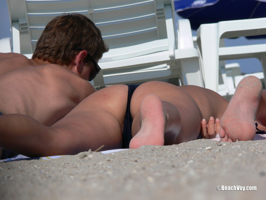 Topless girls on the beach - 044