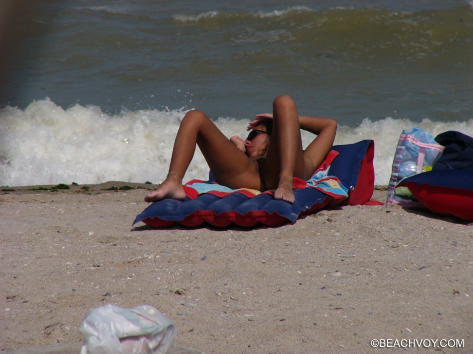 Nude girls on the beach - 192