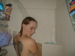 Very nice amateur girl in bathroom 25/36