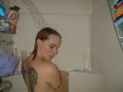 Very nice amateur girl in bathroom 25/36