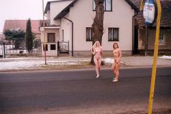 Naked girl at public 06 82/124