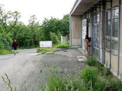 Naked girl at public 19 40/72