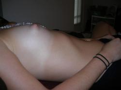 Private pics of young girl 15/19