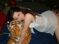 Erica loves her tigers 2/65