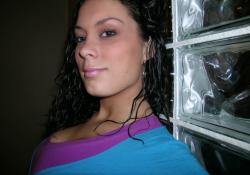 Amateur latina girl isabella 1/127