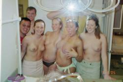 Young girls at party-  drunk teenagers - amateurs pics 17 11/48