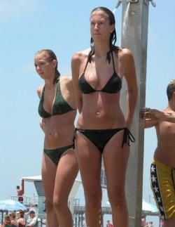 Beatifull girls on nudist beach-73362 110/123