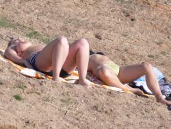 The beach 244 -95567 7/52
