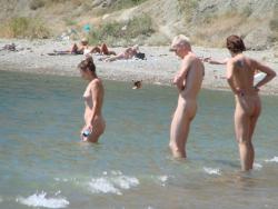 The naked beach 222 -76532 14/50