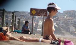 Topless beach cuties (5/7) 16/79