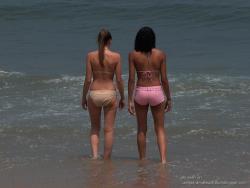 Beach time girls 01  62/198