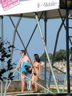 Nudist couples in public 18/54