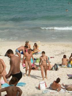 Nudist couples in public 24/54