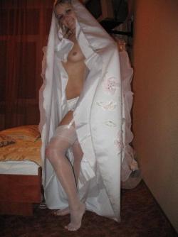 Set - blonde naked bride after wedding  17/19