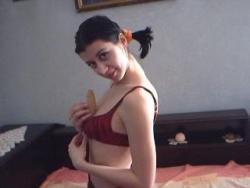Romanian girlfriend naked at home - part iv  3/17