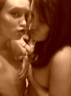 Two young teen lesbians #10 28/42