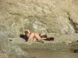 Fucking at nude beach - voyeur pics 6/14