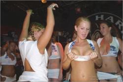 Wet t-shirt contest 02 - party 7/22