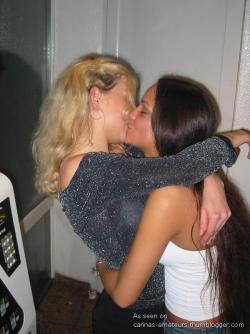 Kissing girlfriendss 02  49/80