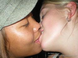 Kissing girlfriendss 01 77/96