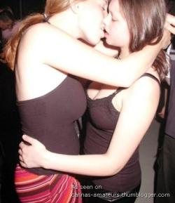 Kissing girlfriendss 01 80/96