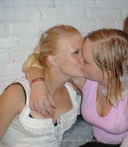 Kissing girlfriendss 01 85/96