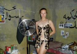 Amateur army girl in iraq 2/15