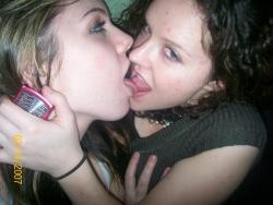 Two young teen lesbians #8  37/40