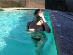 Amateur taking a nude swim  78/121