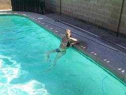 Amateur taking a nude swim  77/121