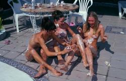3 girls naked party 83/83