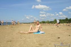 Beach (nudist) 036  16/65