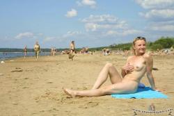 Beach (nudist) 036  63/65