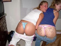 Young girls at party-  drunk teenagers - amateurs pics 19 15/46