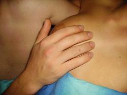 Young amateur couple having some naughy fun  22/35