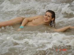 Young amateurs girl at beach 3/49