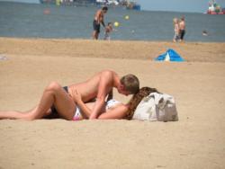 Young couple fuck at beach  8/10