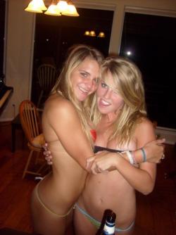 Sexy and drunk college girls get naked at party  5/13