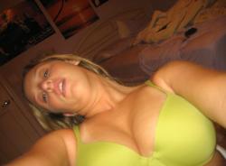 Amateur blond girl with big boobs / self pics 42/81