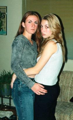 Retro archive : teens, lesbos; party  130/198
