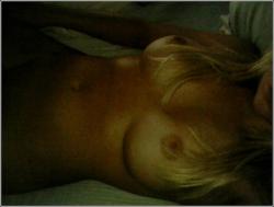 Sexy blonde amateur girl / self mobil pics 12/47