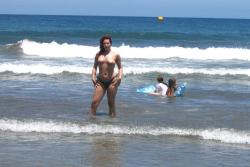 French girl, nude holidays in spain / beach pics 19/50