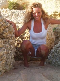Young blond wife at nudist beach / holiday pics 15/22