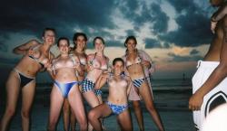 Amateurs girl topless group shot on the beach  21/47